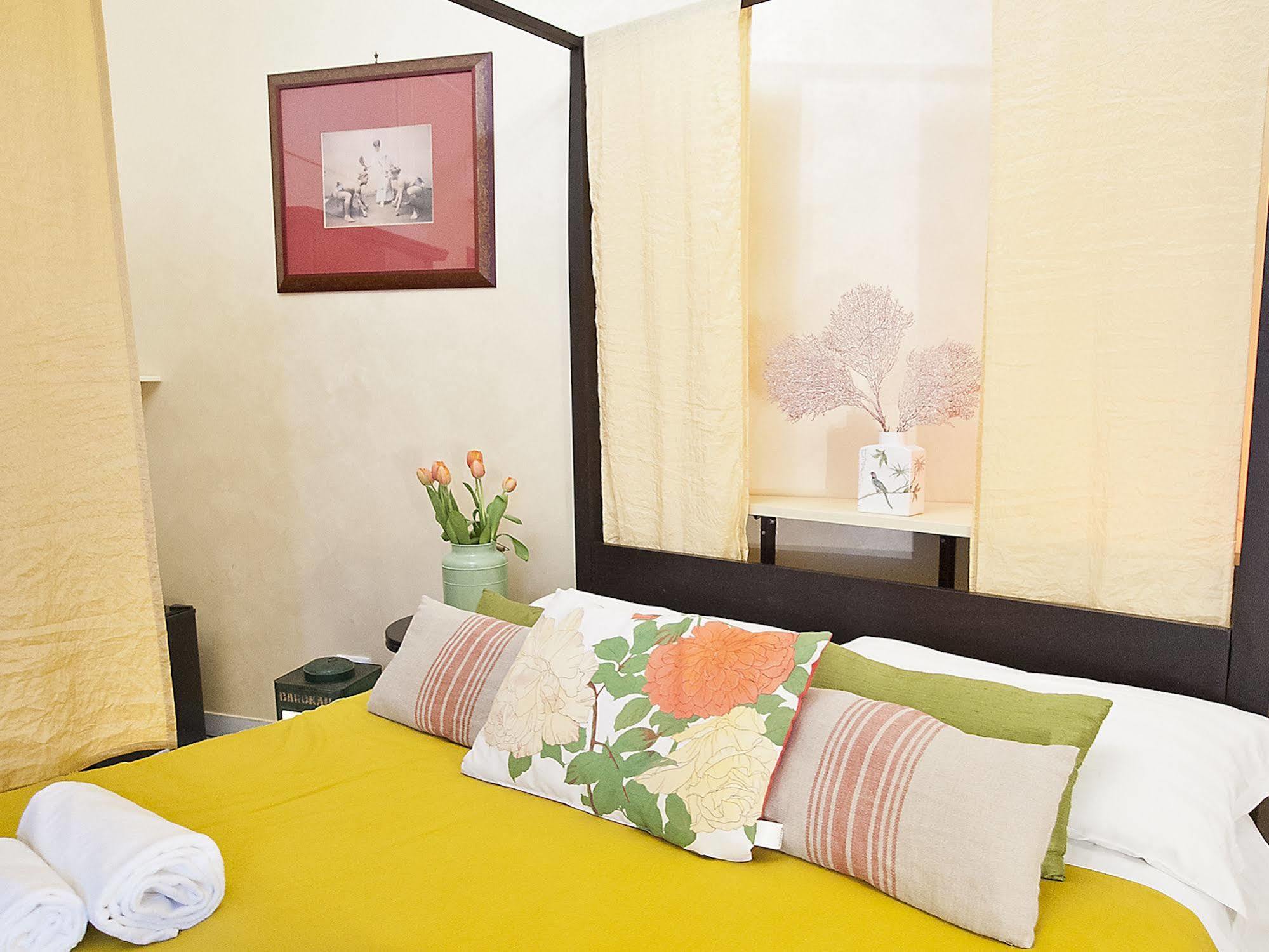 Holidays Rooms โรม ภายนอก รูปภาพ